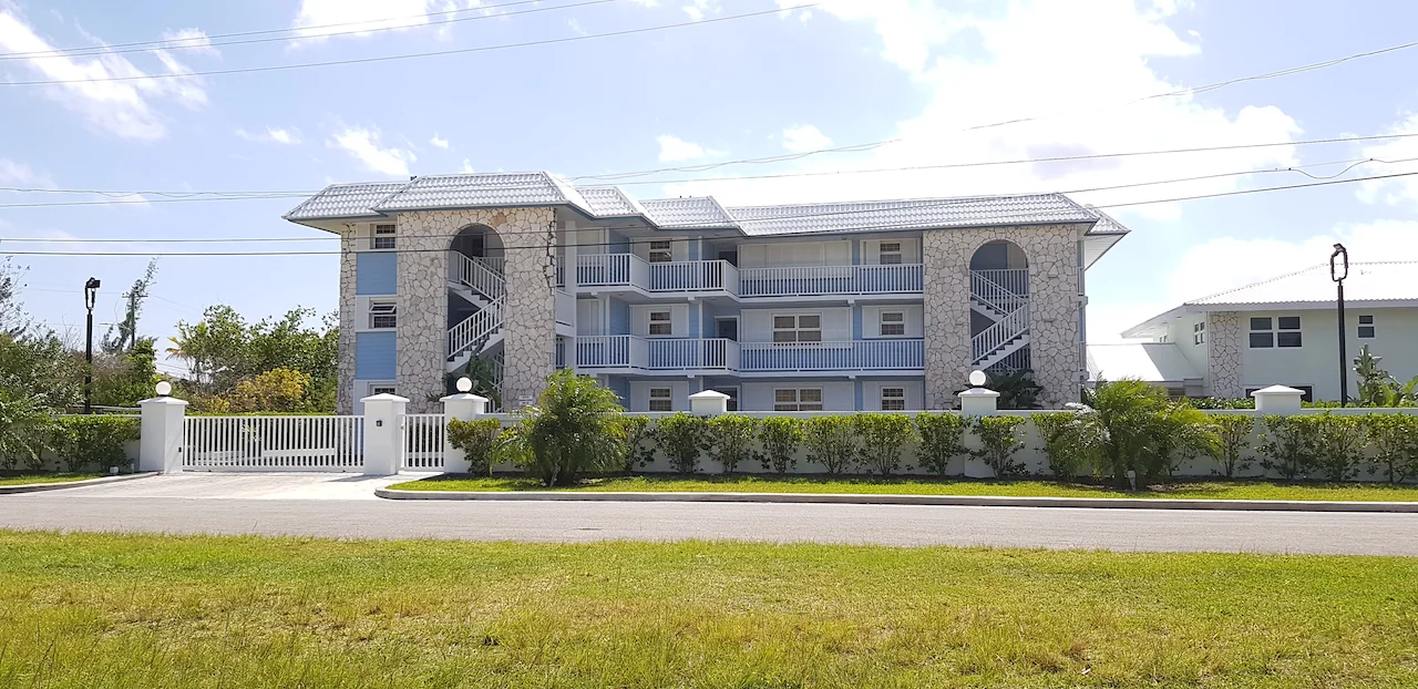 Sandpiper Apartments A La Carte Bahamas Realty